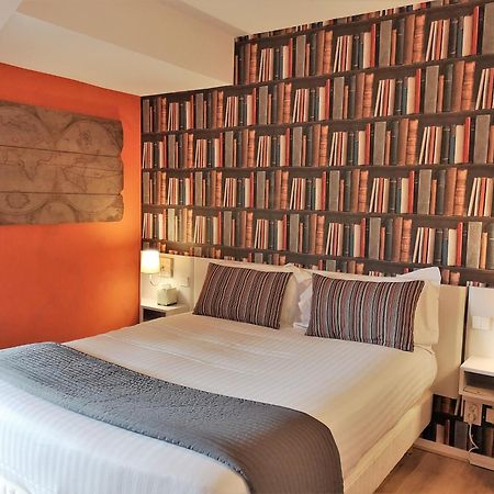 Pey La Tour - Logis Hotels & Restaurant Salleboeuf Esterno foto