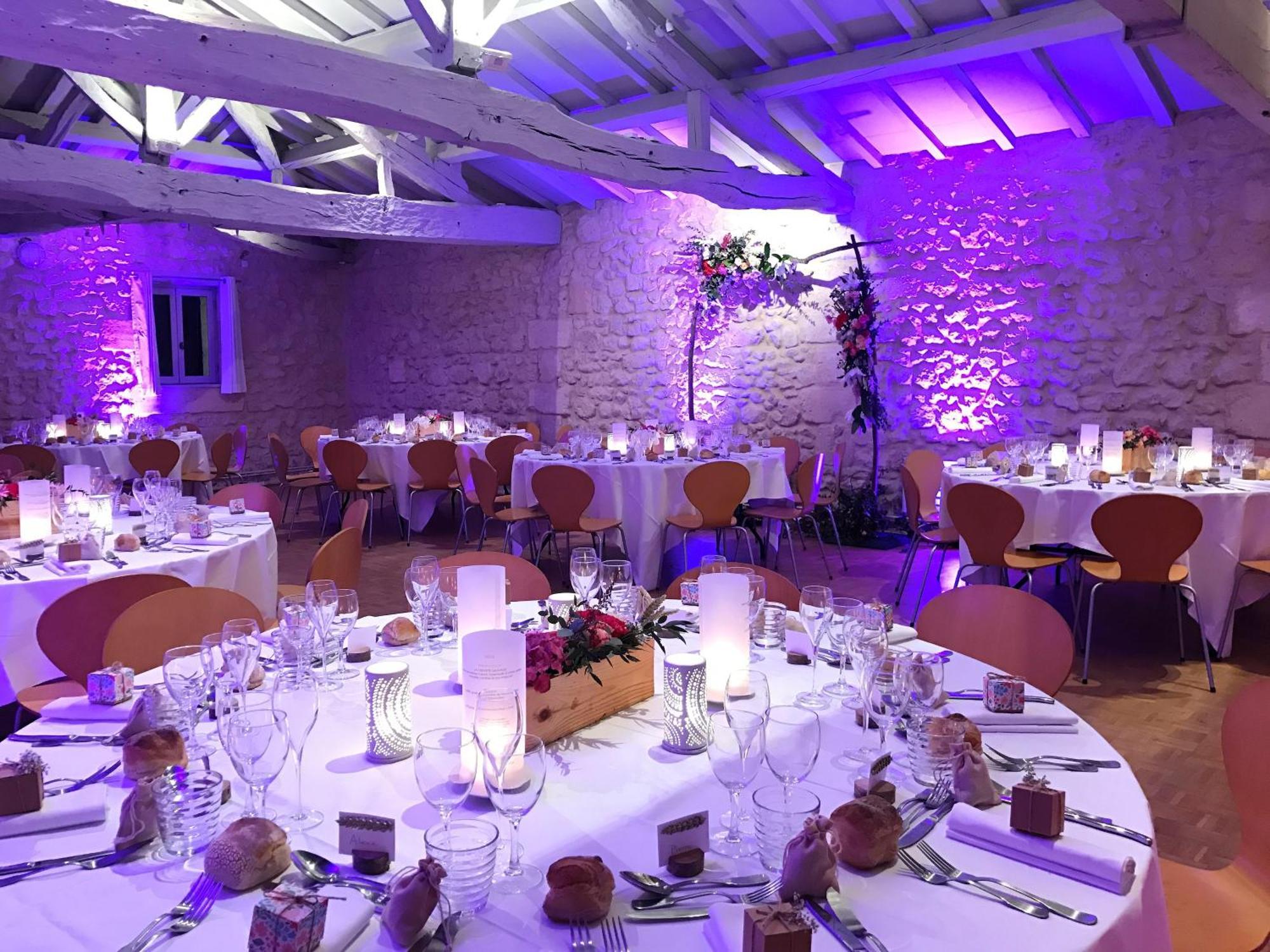 Pey La Tour - Logis Hotels & Restaurant Salleboeuf Esterno foto